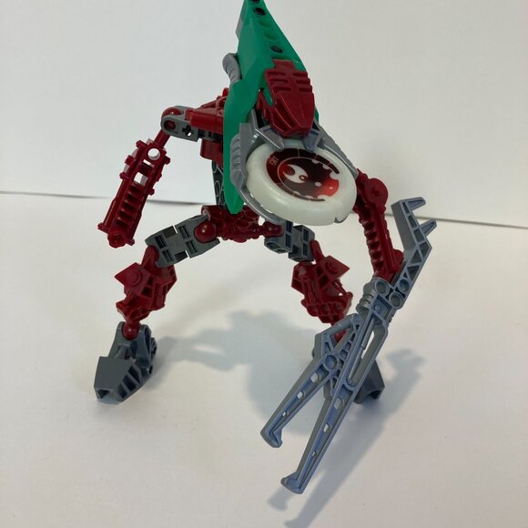LEGO Bionicle Vahki 8614 Nuurakhu Red Figure With Disc and Manual - Picture 7 of 9